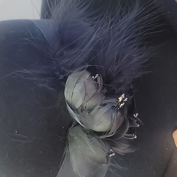 Navy hat - Picture 3 of 4